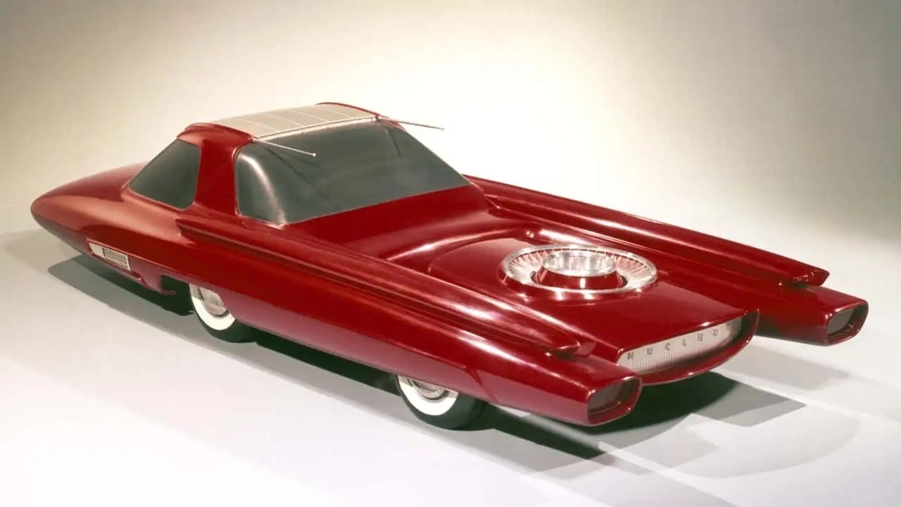 ford-nucleon-concept-17151341811-1715238117.jpg